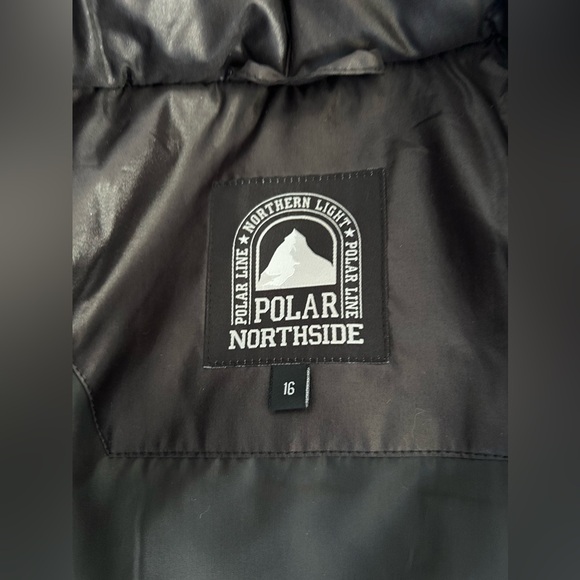 Black winter jacket with leather trim and real fur - Picture 5 of 6